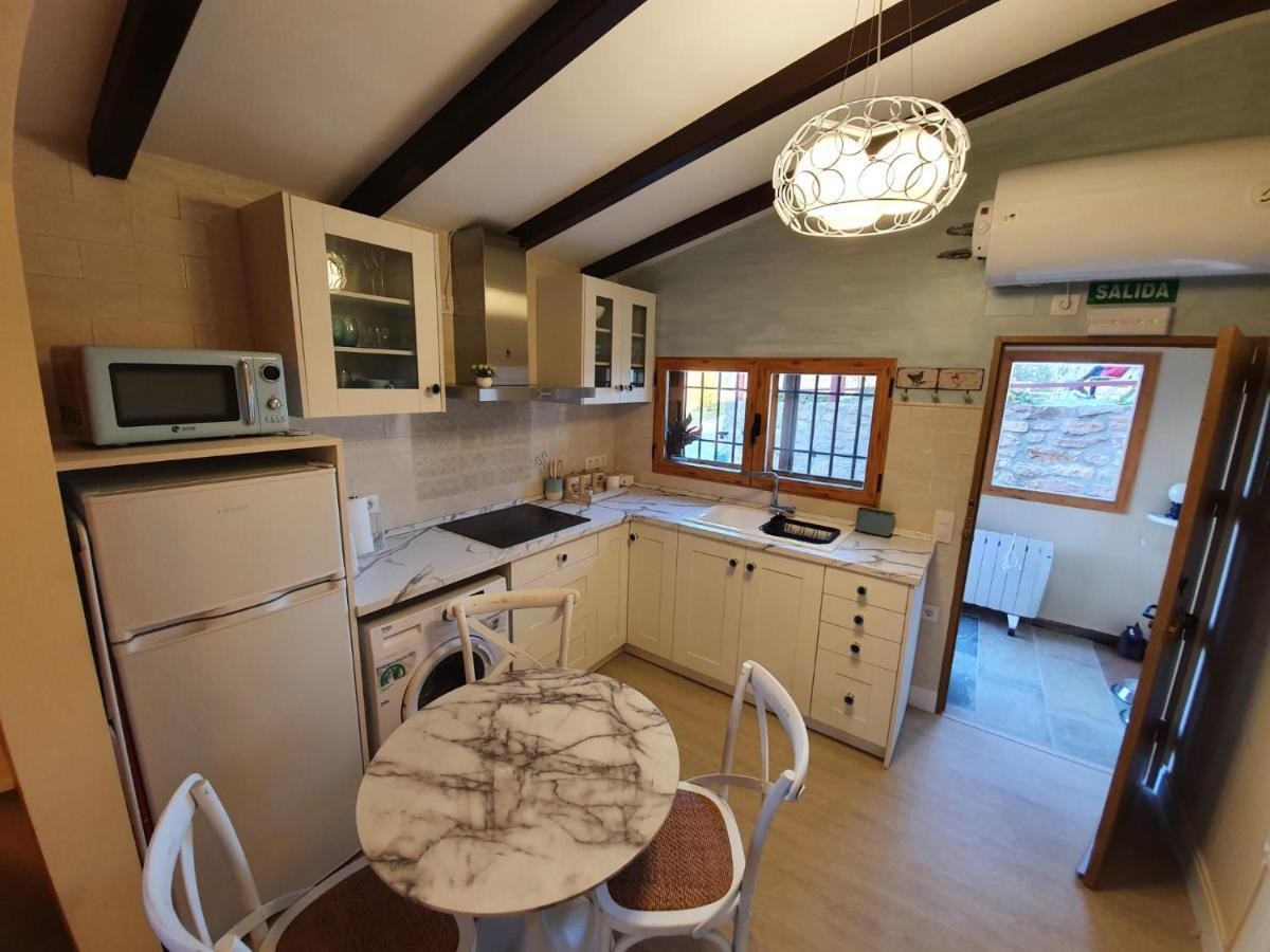 Casa Rural Manitoba Luxe Buenache de la Sierra Eksteriør bilde